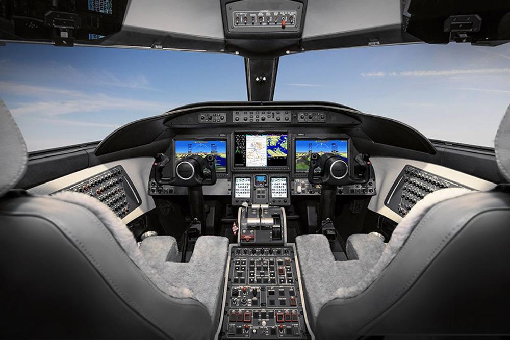 самолет Bombardier Learjet 75 Liberty
